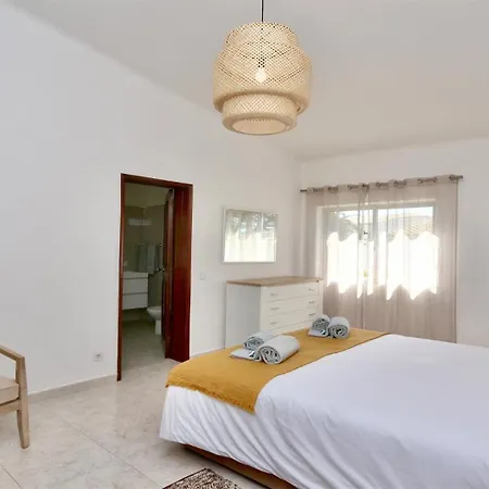 Graciete, Cd 300 - Cleverdetails * Vilamoura